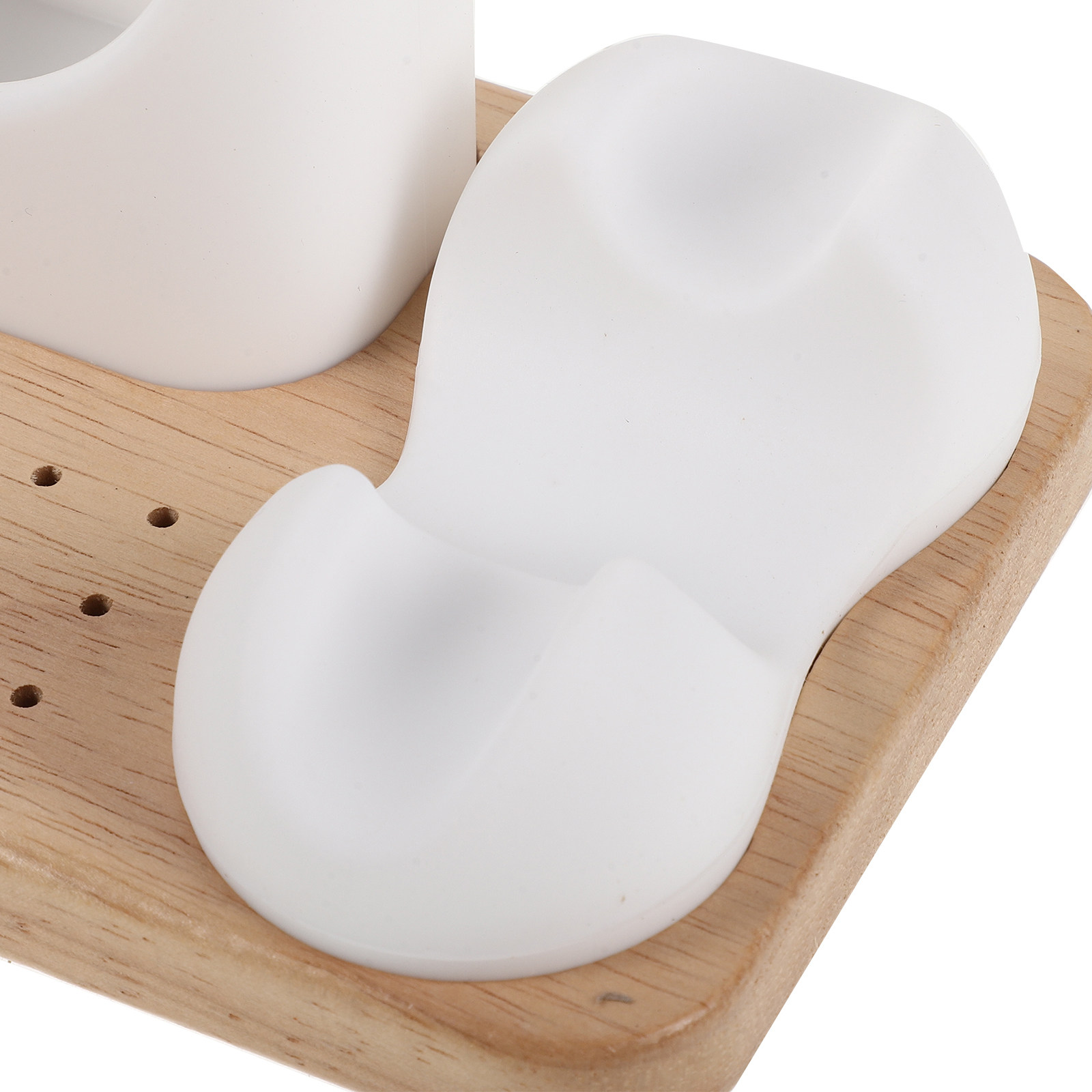 حامل مثقاب أظافر من السيليكون  - مراجعة Tech Accessories Storage وسعره