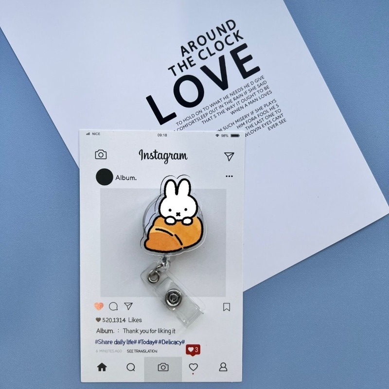 حامل بطاقة هوية قابل للسحب بتص - مراجعة Kawaii Tech Accessories وسعره