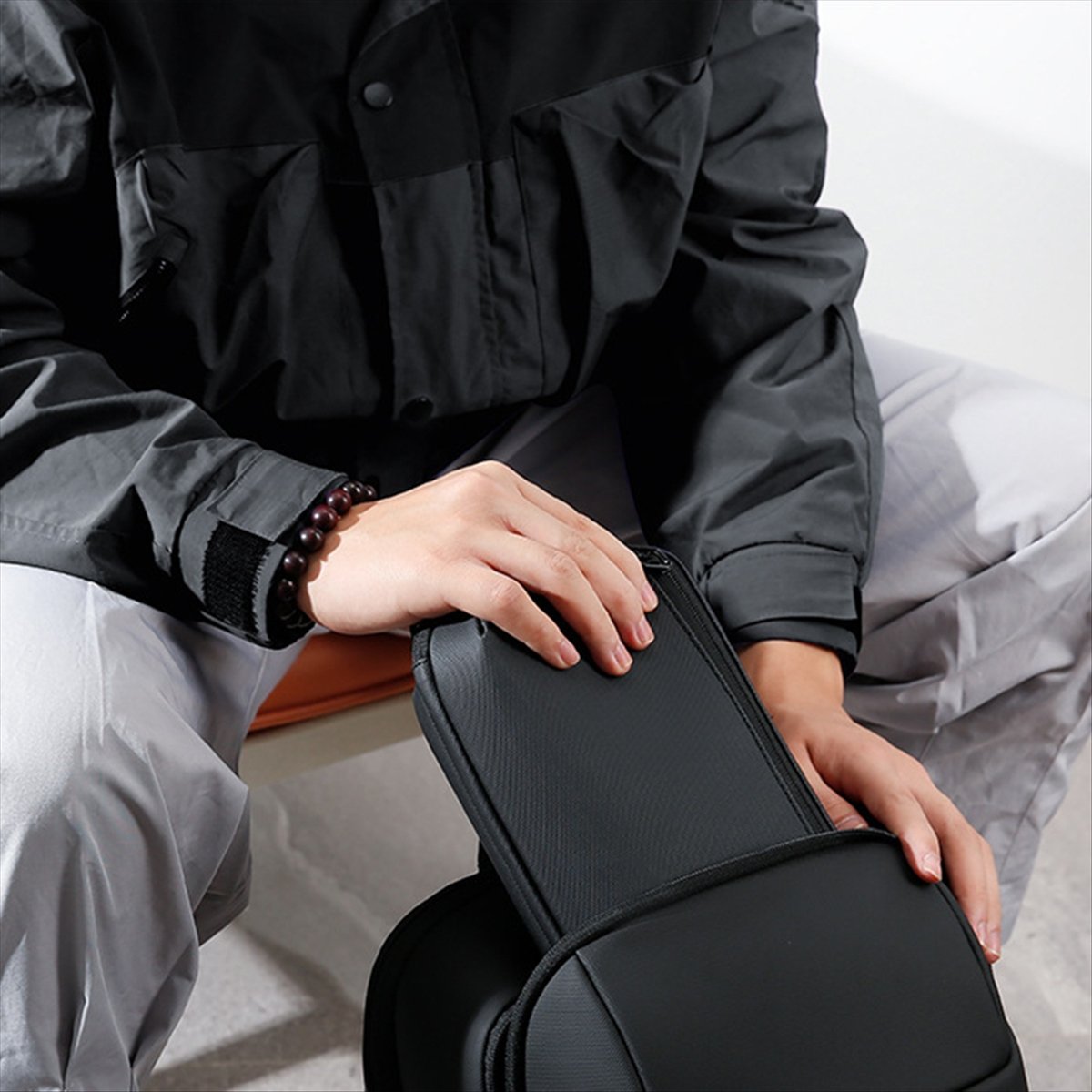 ☶ ❈ ＊ ♥ حقيبة تقنية مقاومة للم - مراجعة Tech Accessories Case وسعره